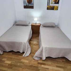 Habitación Económica con 2 Camas Individuales